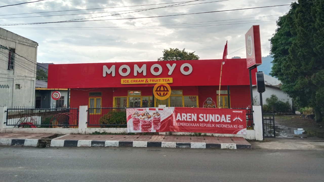 Gaji Momoyo Ice Cream
